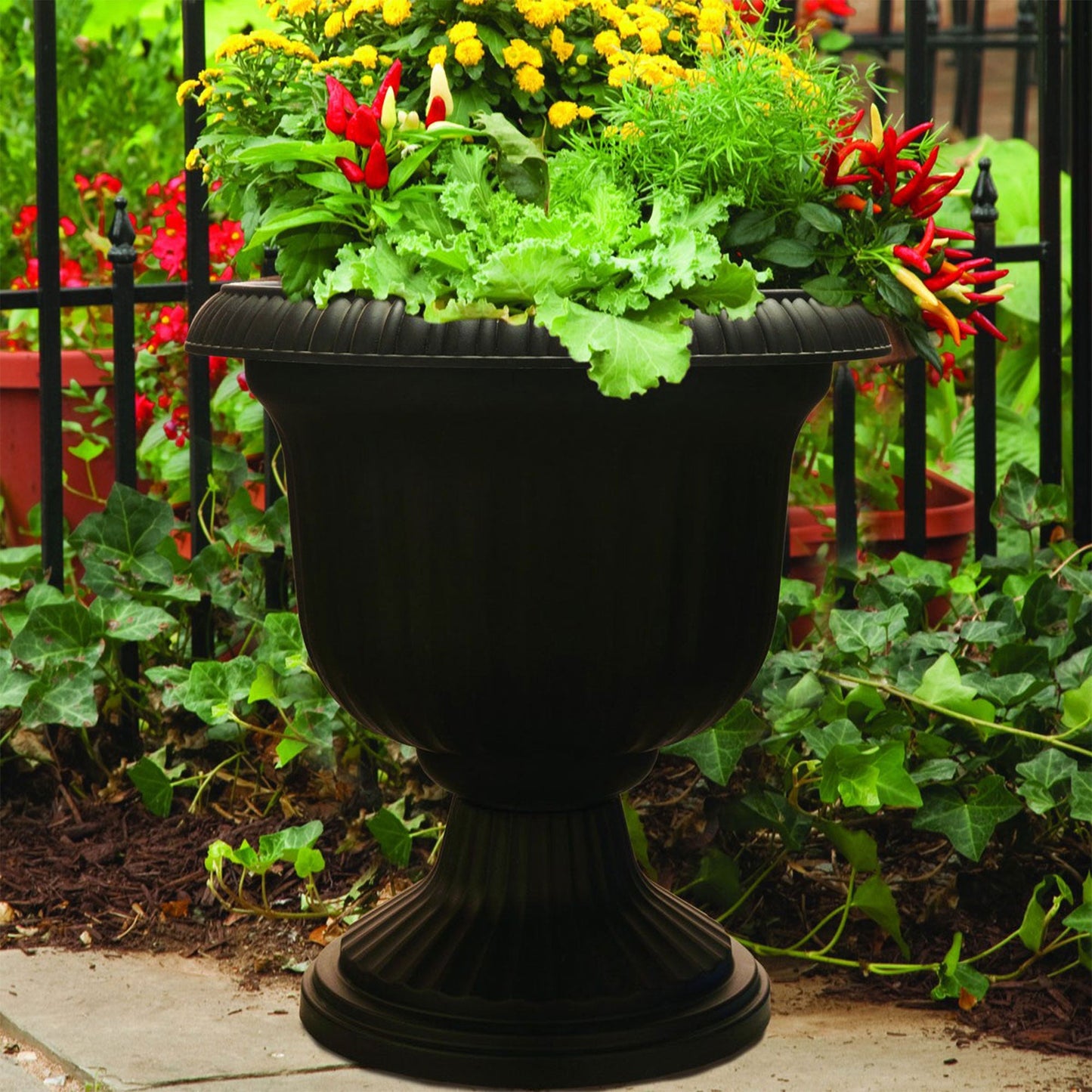 Southern Patio 14 Inch Lightweight Outdoor Utopian Urn Planter, Black (2 Pack)