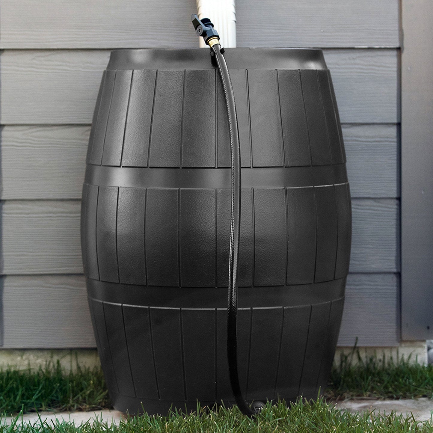 FCMP Outdoor RC4000-BLK 50-Gallon BPA Free Home Rain Water Catcher Barrel, Black