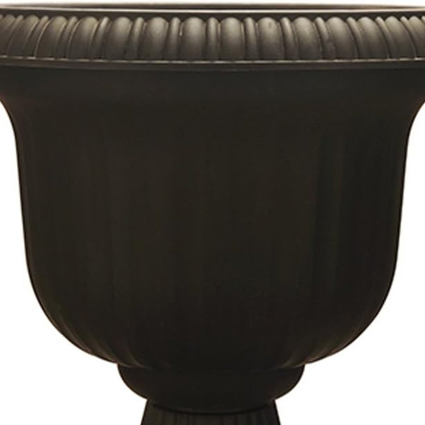 Southern Patio 19 Inch Round Outdoor Utopian Urn for Large Sized Plants, Black