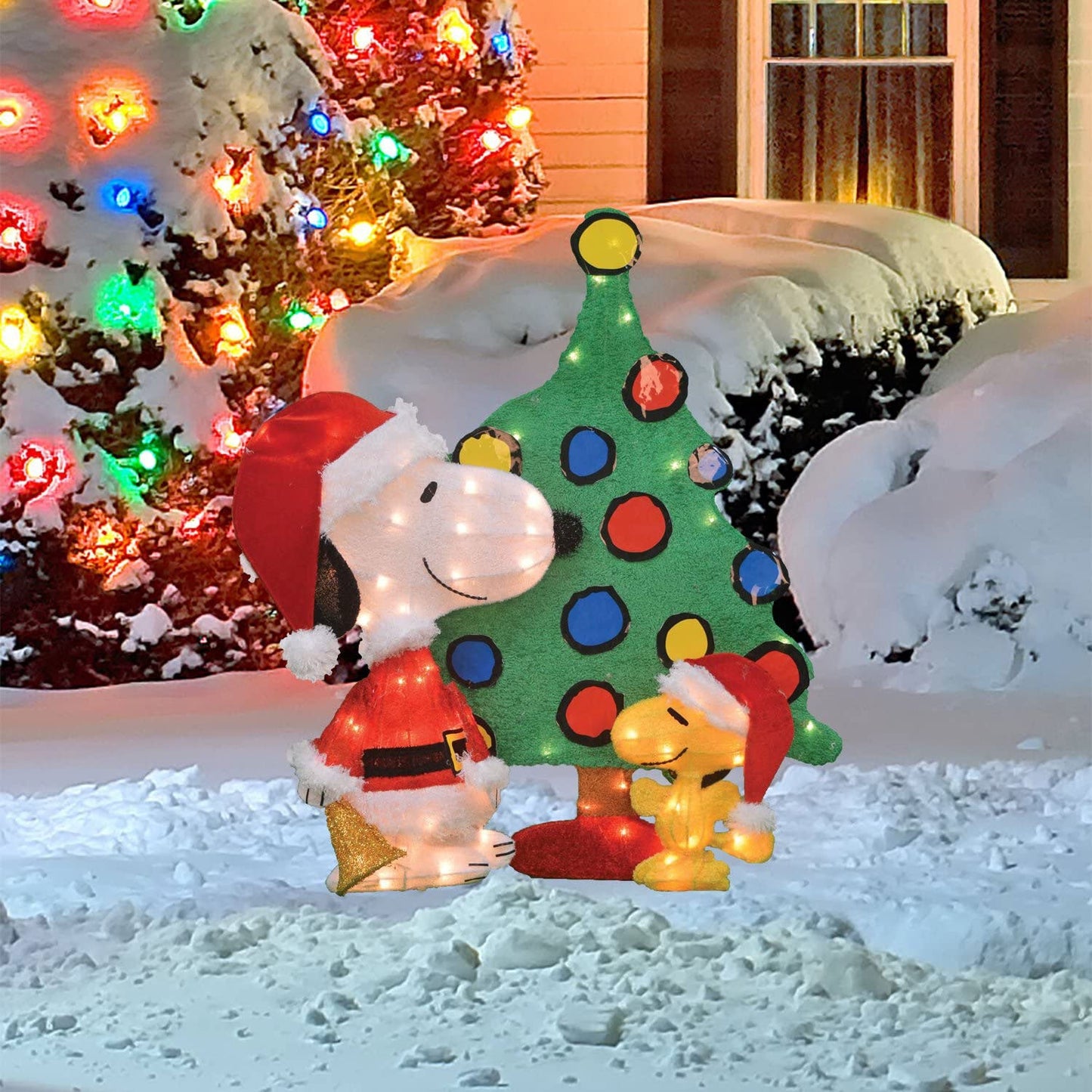 ProductWorks Peanuts 32" Snoopy and Woodstock Pre-Lit Christmas Tree Yard Decor