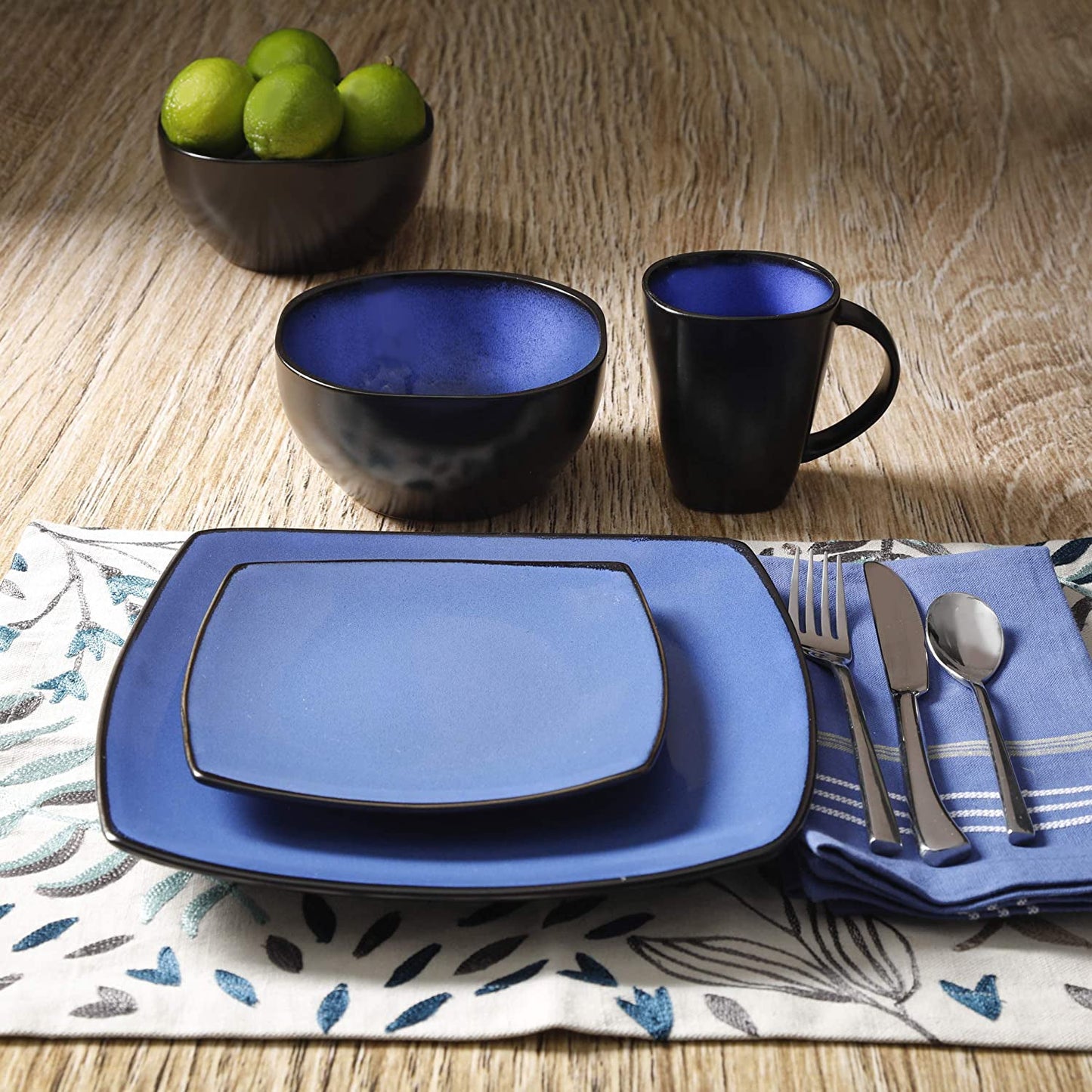 Gibson Elite Soho Lounge 16 Piece Plates, Bowls, & Mugs Dinnerware Set, Blue