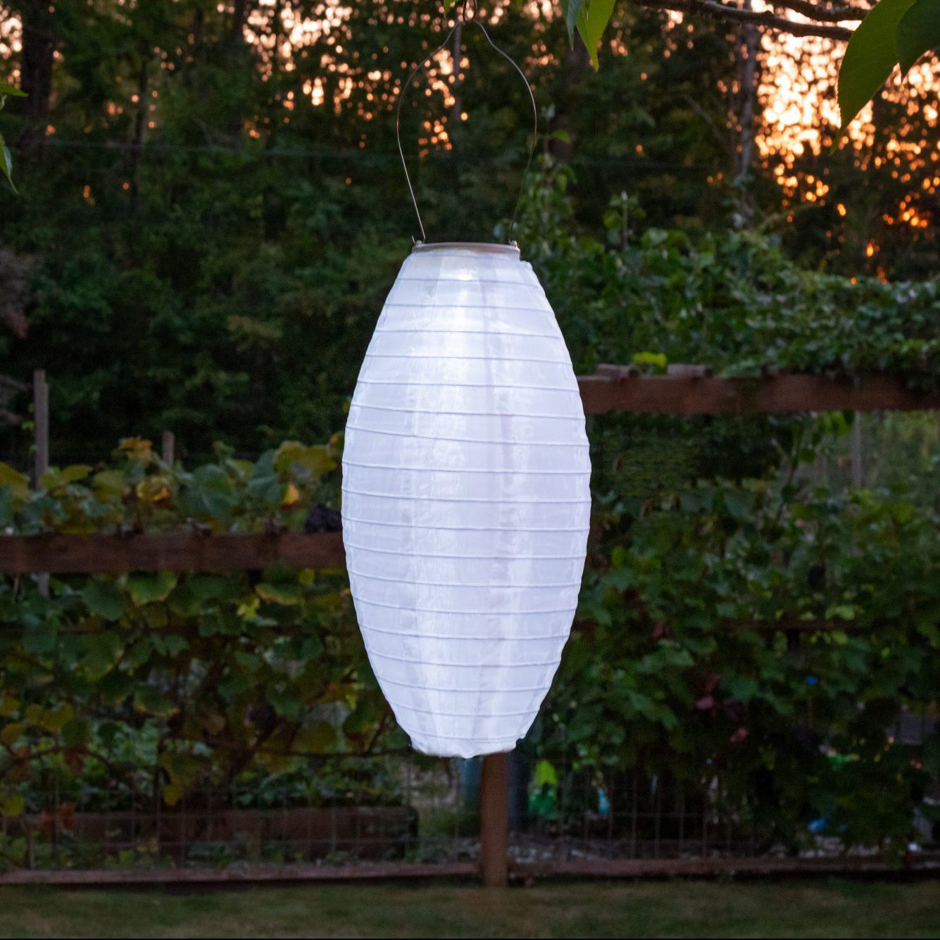 Soji - Pod 15" Solar Lantern