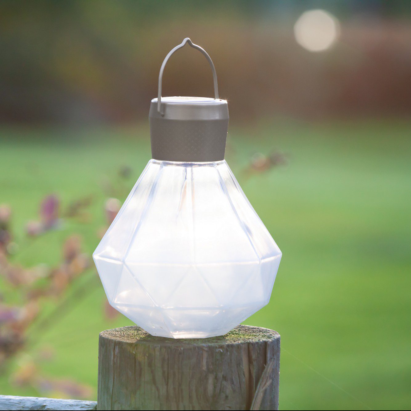 5.5" Gem Light Glass Solar Lanterns