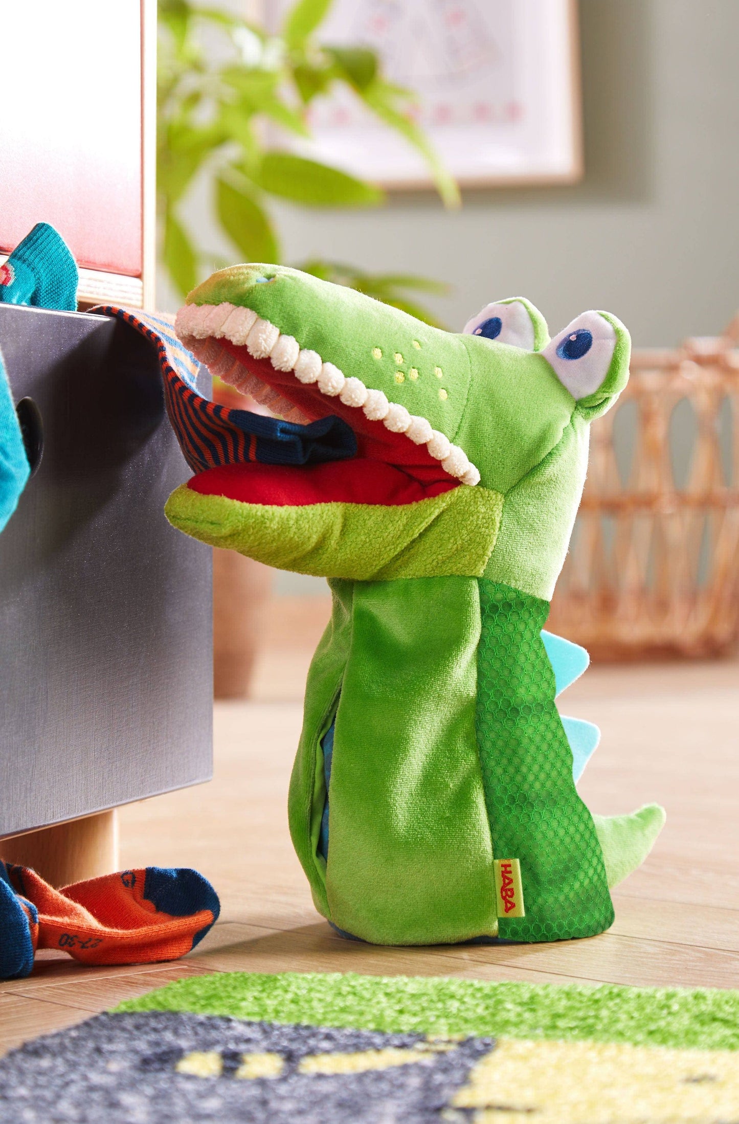 Eat-It-Up Croco Glove Puppet