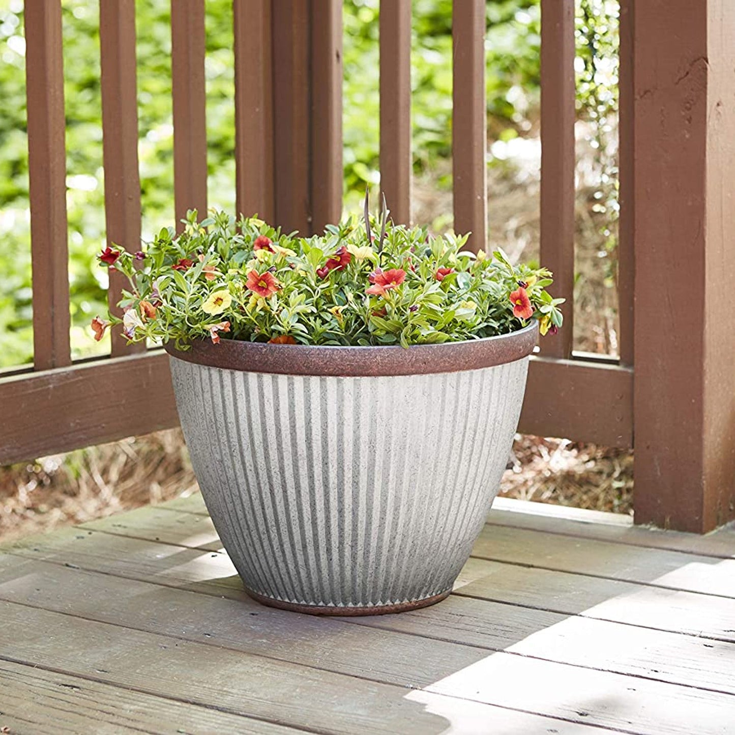 Southern Patio HDR-046868 20.5 Inch Diameter Rustic Resin Outdoor Planter Urn