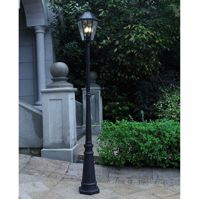 SmartYard Outdoor Solar LED Lamp Post 300 Lumen 90 Inch Tall