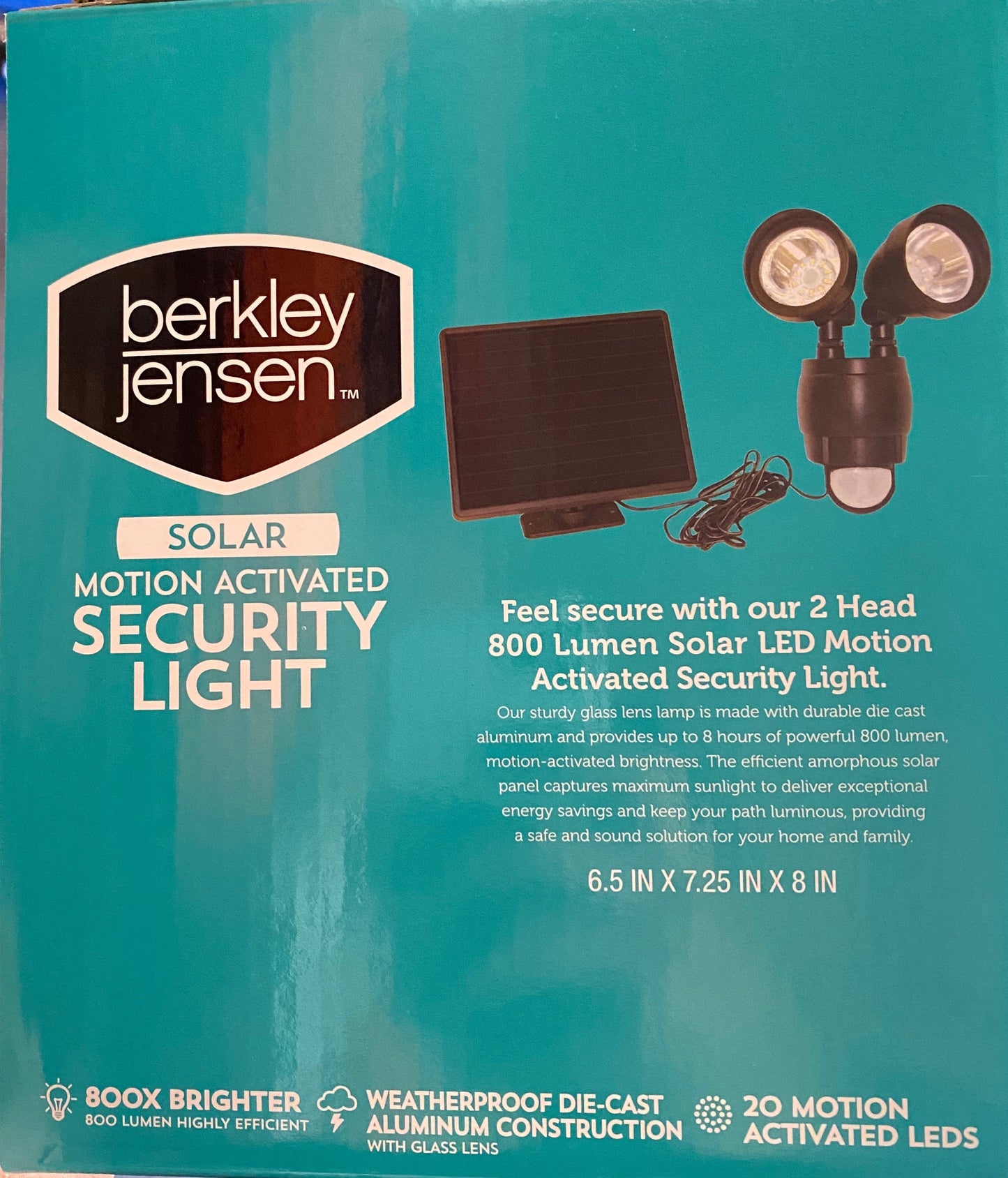 Berkley Jensen 800-Lumen Solar Security Light