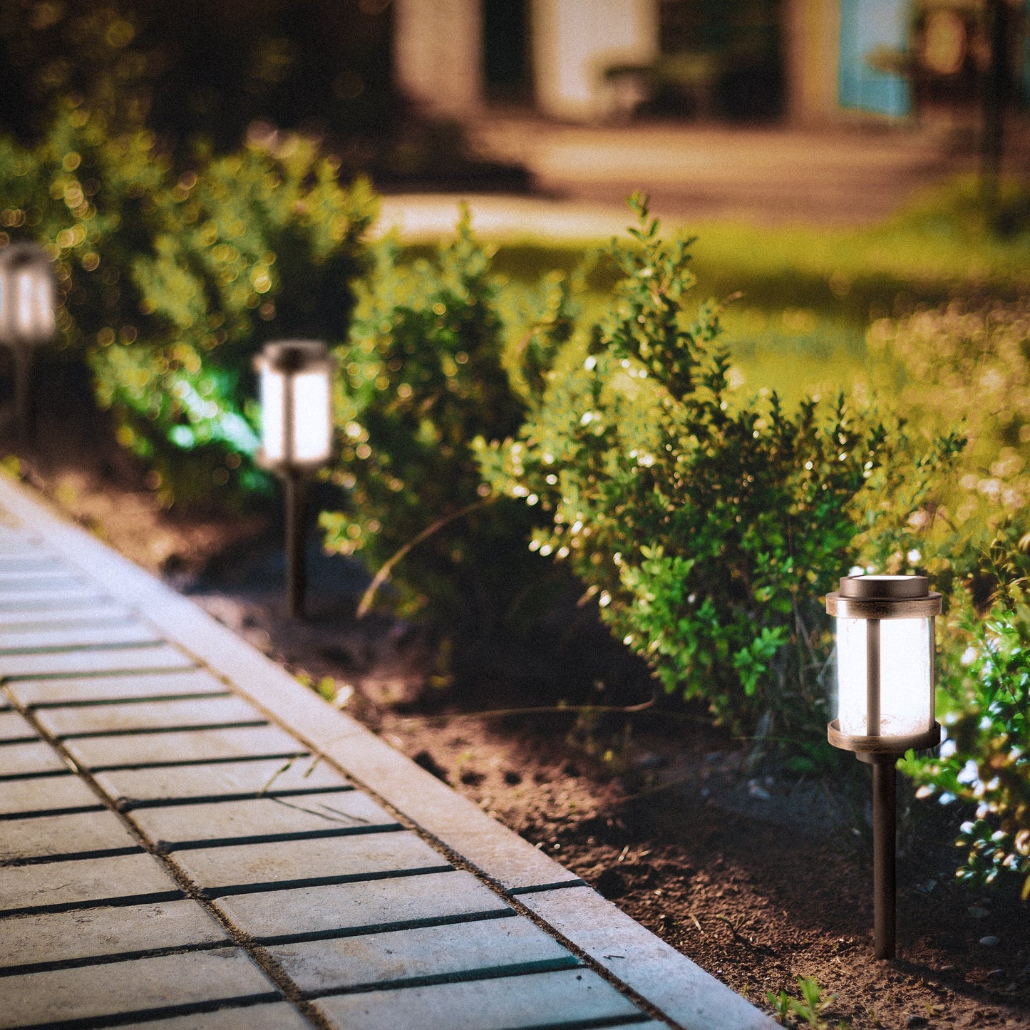 Fusion Solar Stake Light with Crackle Glass Lens, Bronze/Woodgrain (4 Pack)