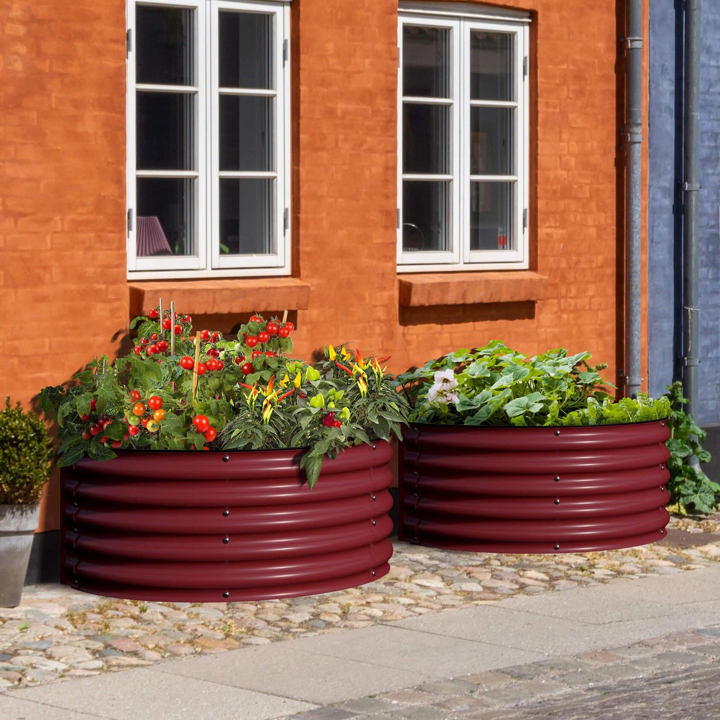 17" Tall Decorative Semi-circle Raised Garden Bed in Barn Red